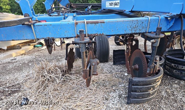 image for item DO2722 Case 5300 NH3 applicator