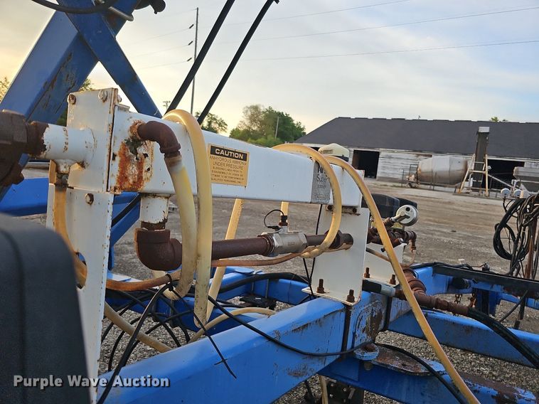 image for item DO2722 Case 5300 NH3 applicator