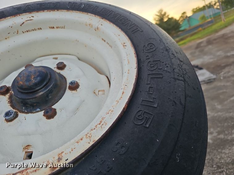 image for item DO2722 Case 5300 NH3 applicator