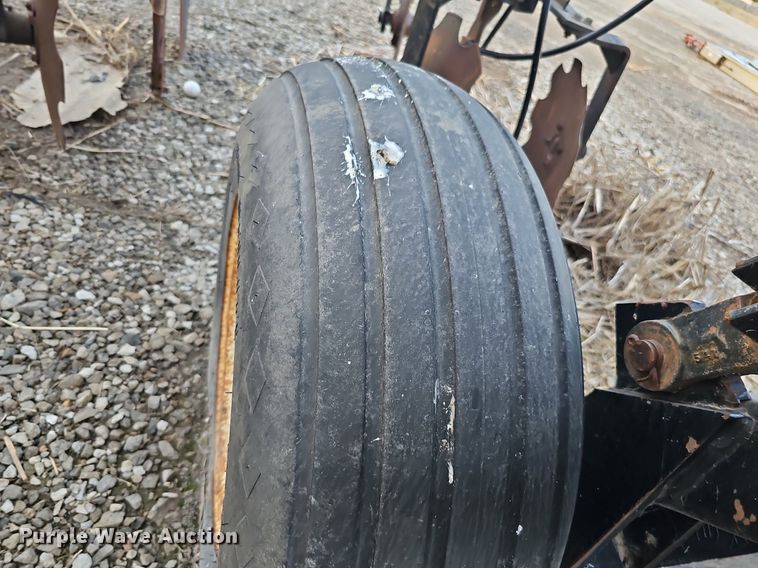 image for item DO2722 Case 5300 NH3 applicator