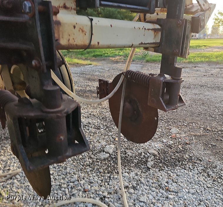 image for item DO2723 AG Systems 6000 liquid fertilizer applicator