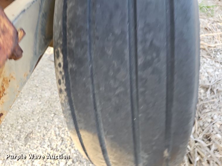 image for item DO2723 AG Systems 6000 liquid fertilizer applicator