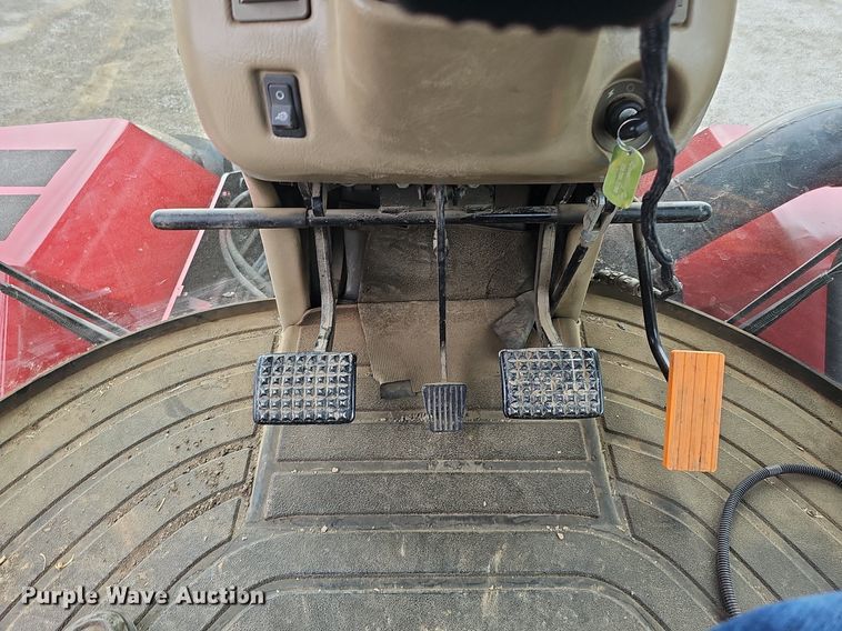 image for item DO2726 2002 Case IH STX450  4WD tractor