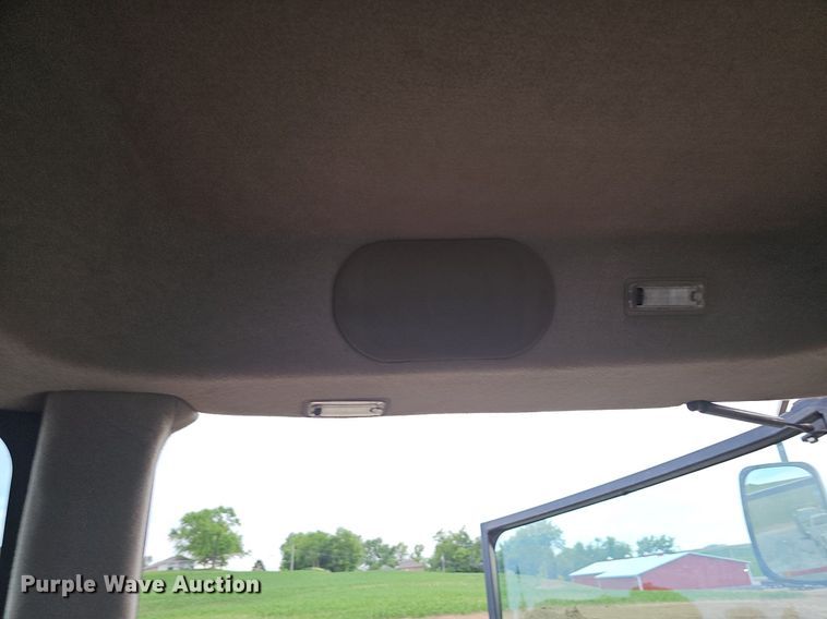 image for item DO2726 2002 Case IH STX450  4WD tractor