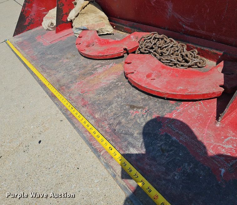 image for item DO2764 1953 International Harvester Super M  tractor