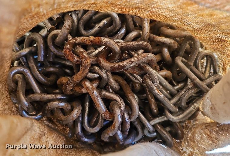 image for item DO2764 1953 International Harvester Super M  tractor