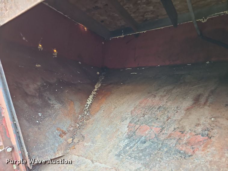 image for item DO4419 Unverferth McCurdy  gravity wagon