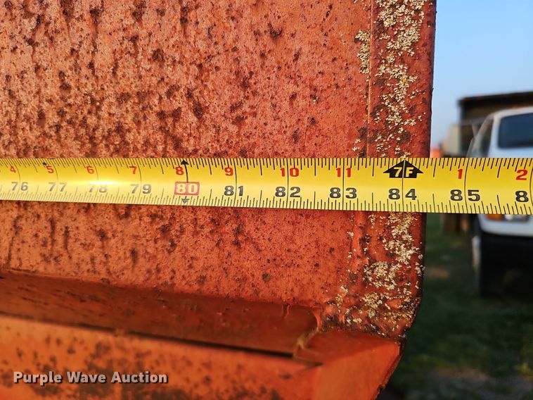 image for item DO4419 Unverferth McCurdy  gravity wagon