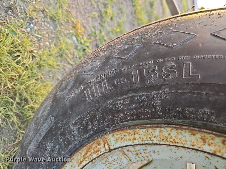 image for item DO4419 Unverferth McCurdy  gravity wagon