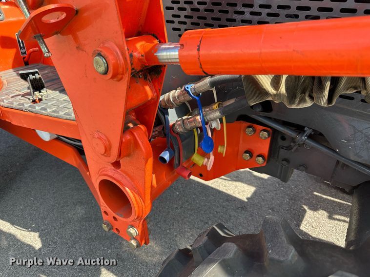 image for item DO5020 Kubota L3240D  MFWD tractor