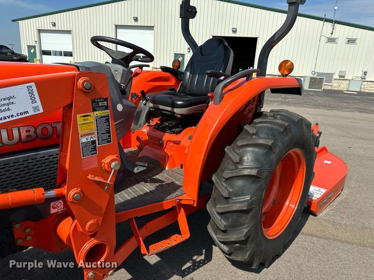 image for item DO5020 Kubota L3240D  MFWD tractor