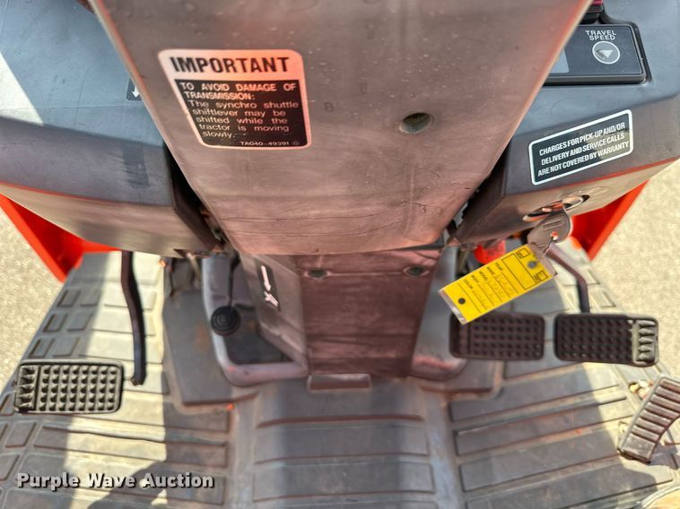 image for item DO5020 Kubota L3240D  MFWD tractor