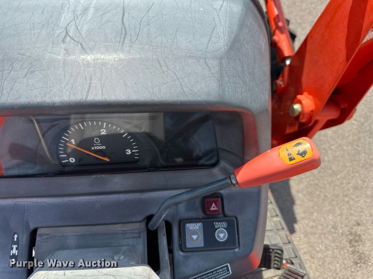 image for item DO5020 Kubota L3240D  MFWD tractor