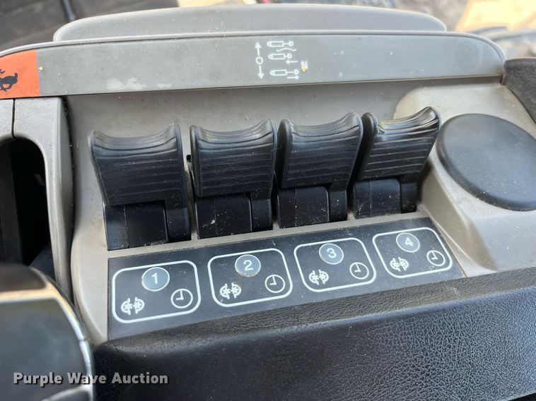 image for item DP0484 2015 Case IH Magnum 310  MFWD tractor