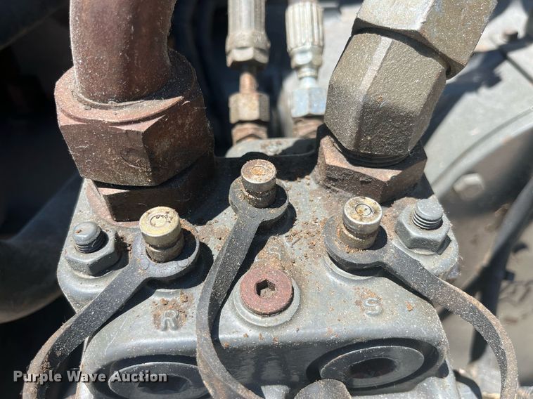 image for item DP0496 2006 Caterpillar Challenger MT865B  tractor