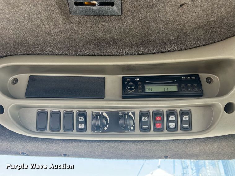 image for item DP0496 2006 Caterpillar Challenger MT865B  tractor