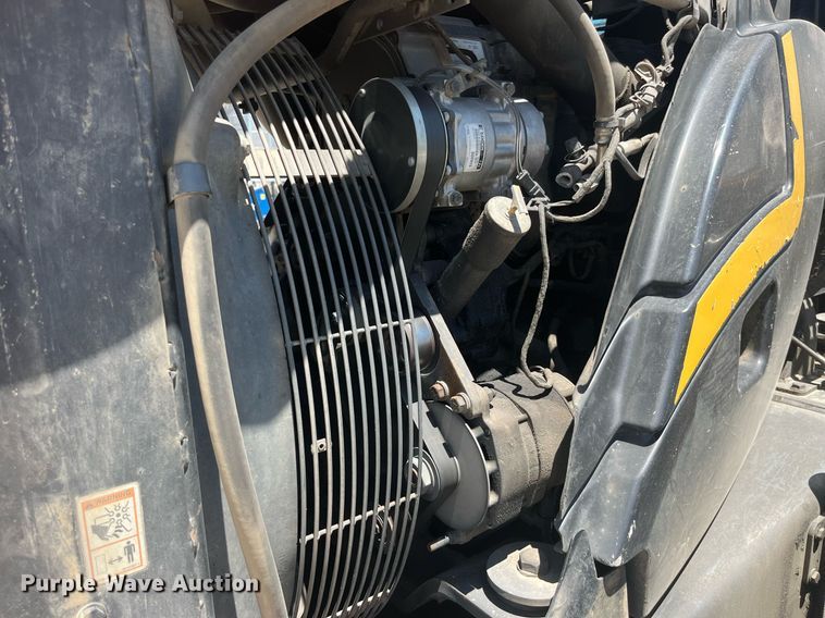 image for item DP0496 2006 Caterpillar Challenger MT865B  tractor