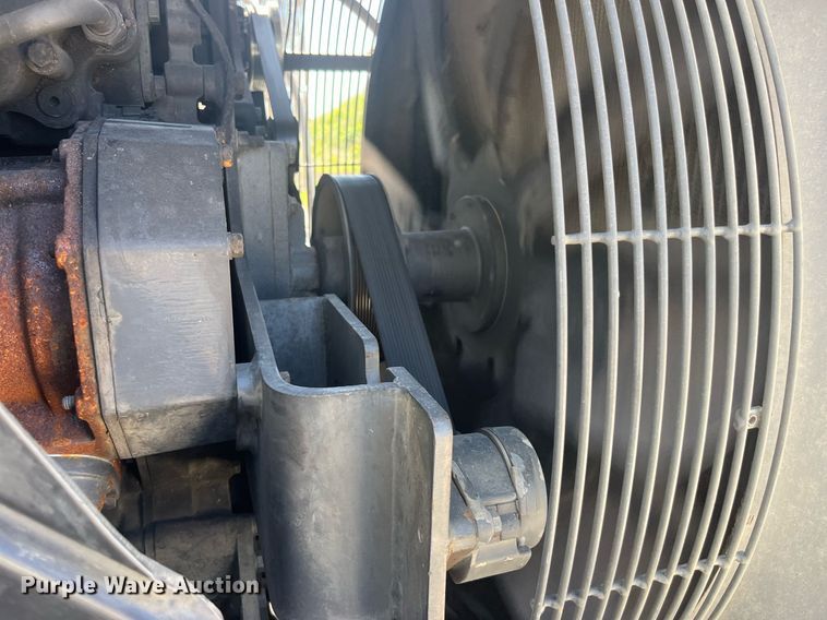 image for item DP0496 2006 Caterpillar Challenger MT865B  tractor