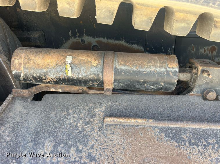 image for item DP0496 2006 Caterpillar Challenger MT865B  tractor