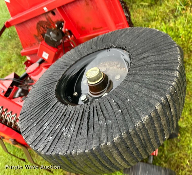 image for item DP3156 Howse CFX15.5  batwing rotary mower