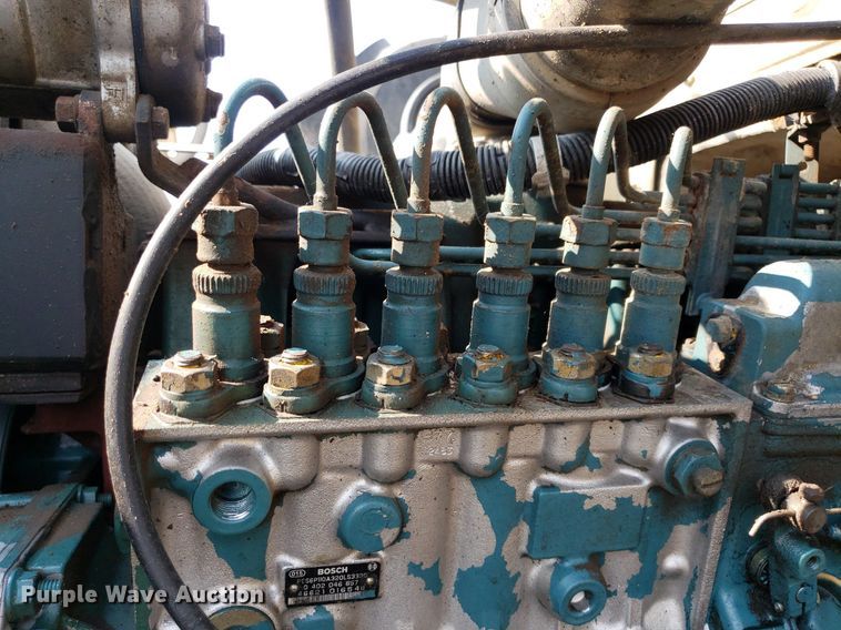 image for item DP7938 1995 International 4700  grain truck