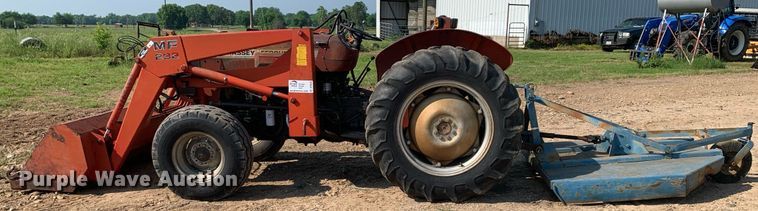 image for item DP8649 1984 Massey Ferguson 240  tractor