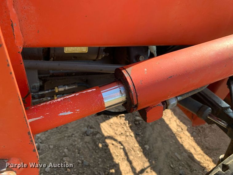 image for item DP8649 1984 Massey Ferguson 240  tractor