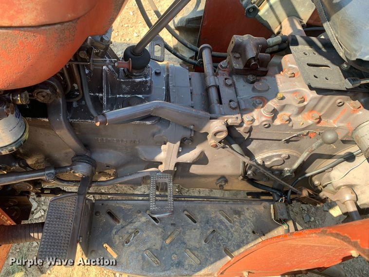 image for item DP8649 1984 Massey Ferguson 240  tractor