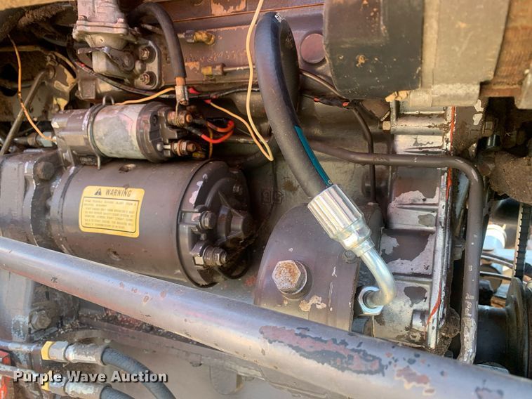 image for item DP8649 1984 Massey Ferguson 240  tractor