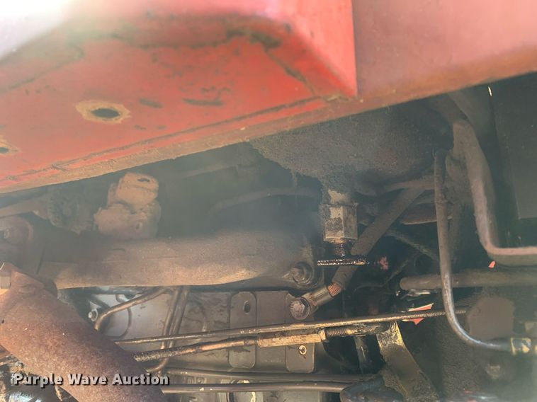 image for item DP8649 1984 Massey Ferguson 240  tractor