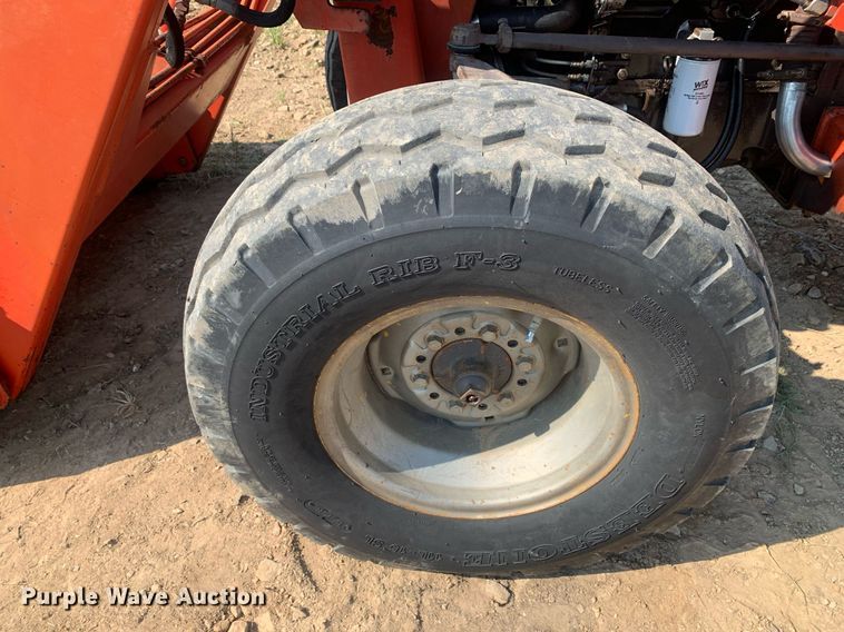 image for item DP8649 1984 Massey Ferguson 240  tractor