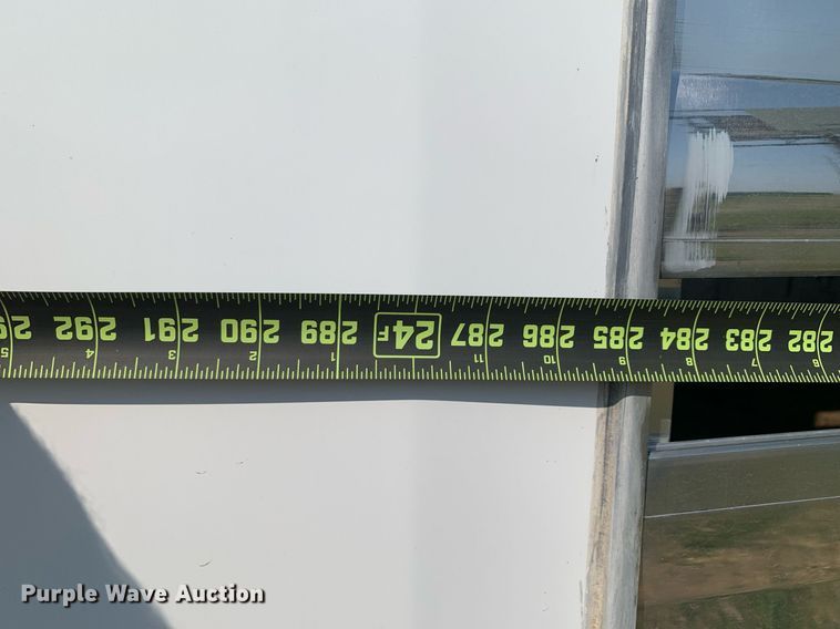 image for item DP8651 2018 Cimarron  livestock trailer