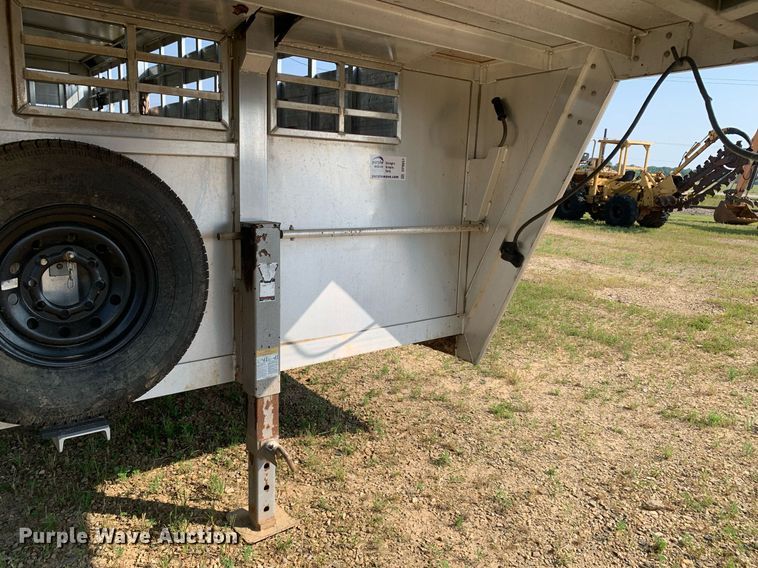 image for item DP8651 2018 Cimarron  livestock trailer