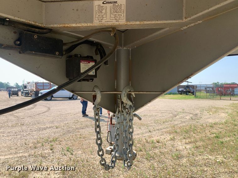 image for item DP8651 2018 Cimarron  livestock trailer