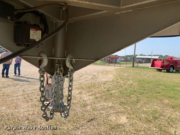 image for item DP8651 2018 Cimarron  livestock trailer