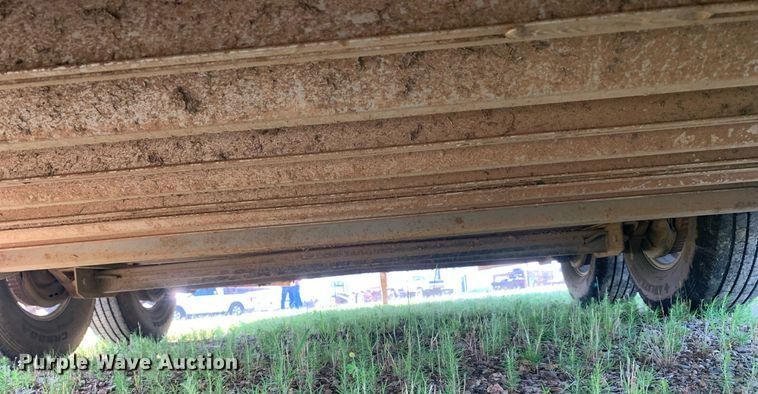 image for item DP8651 2018 Cimarron  livestock trailer