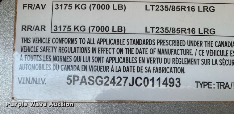 image for item DP8651 2018 Cimarron  livestock trailer