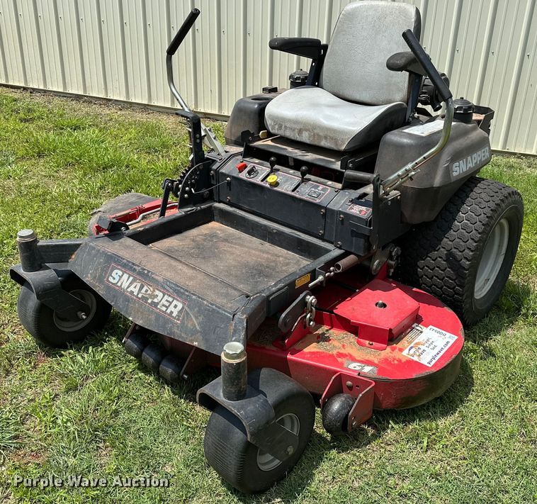 Snapper ZTR lawn mower in Fairview, OK | Item DQ0543 sold | Purple Wave