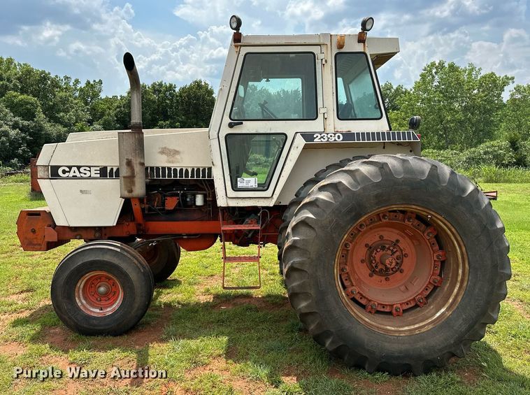 image for item DQ0544 Case 2390  tractor