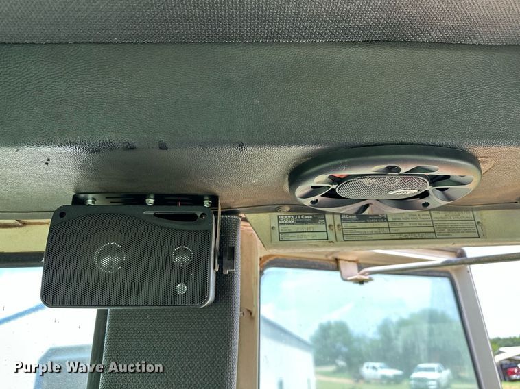 image for item DQ0544 Case 2390  tractor