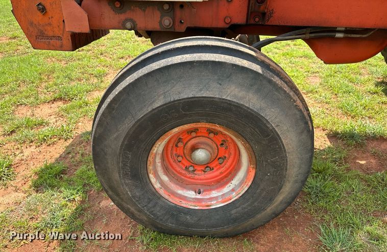 image for item DQ0544 Case 2390  tractor