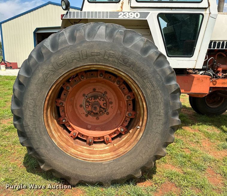 image for item DQ0544 Case 2390  tractor