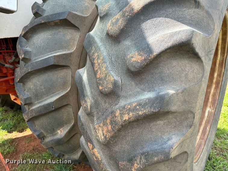 image for item DQ0544 Case 2390  tractor