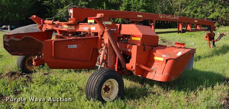 image for item DQ1725 New Holland 1441  windrower