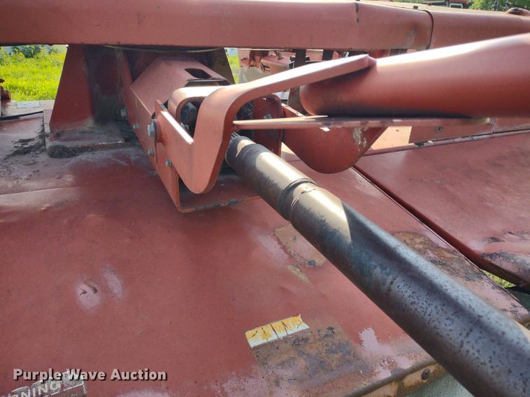 image for item DQ1725 New Holland 1441  windrower