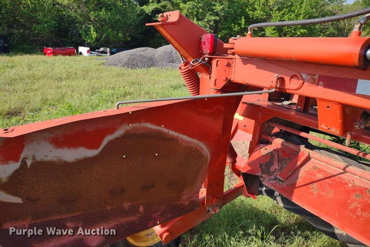 image for item DQ1725 New Holland 1441  windrower