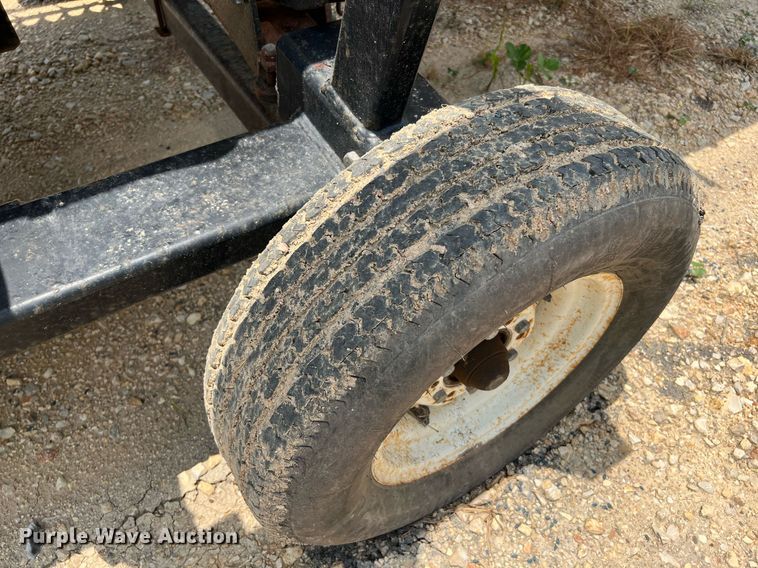 image for item DQ2070 Honey Bee SP25R  draper head