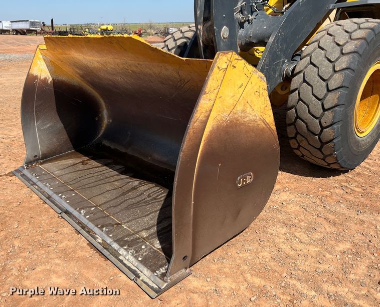 image for item DR5673 2021 John Deere 624 P-Tier  wheel loader