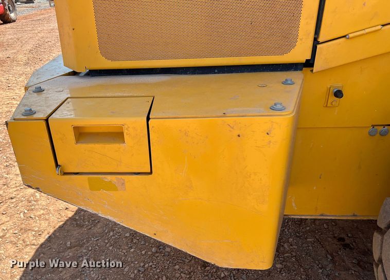 image for item DR5673 2021 John Deere 624 P-Tier  wheel loader