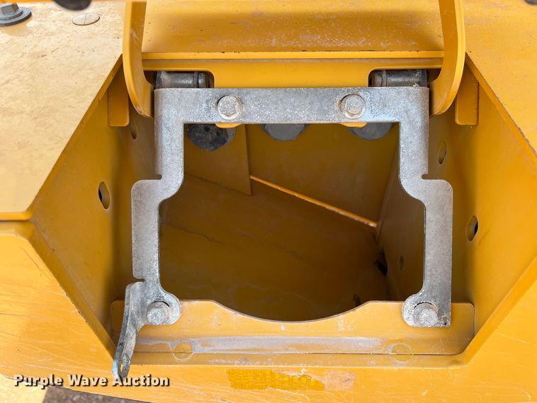 image for item DR5673 2021 John Deere 624 P-Tier  wheel loader
